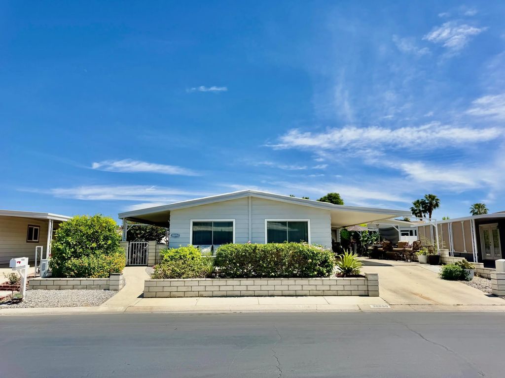 38890 Desert Greens Drive, Palm Desert