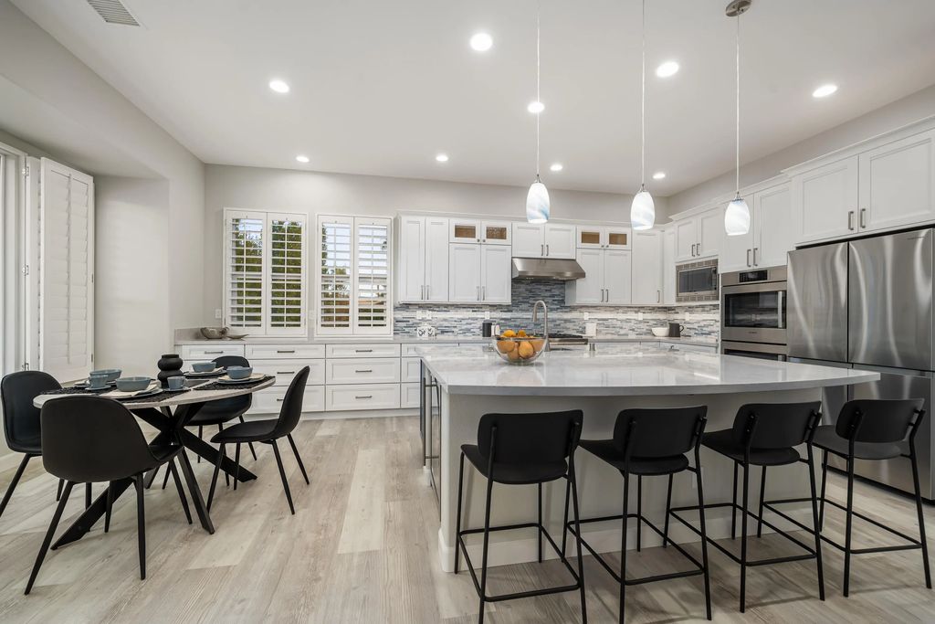 81960 Golden Star Way, La Quinta