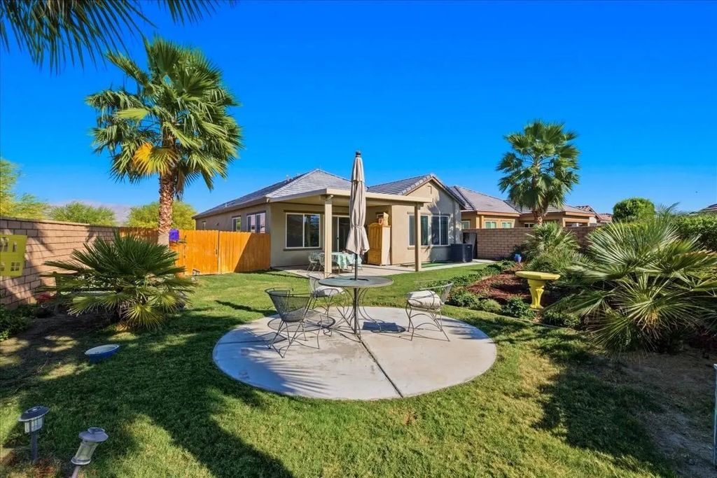 44027 Triolo Way, Indio