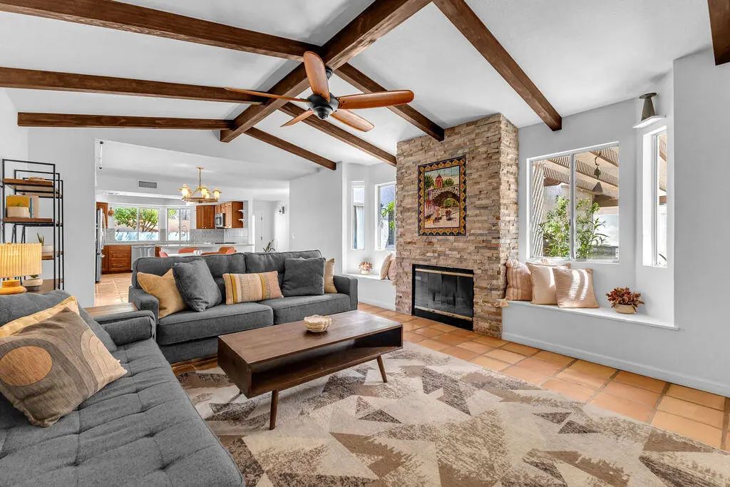 52905 Avenida Herrera, La Quinta