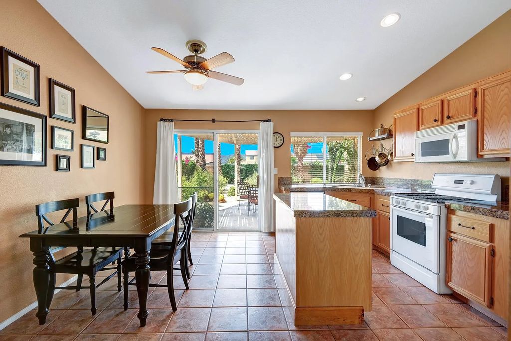 45583 King Palm Drive, Indio