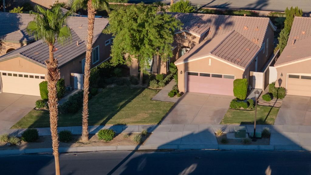 60196 Desert Shadows Drive, La Quinta