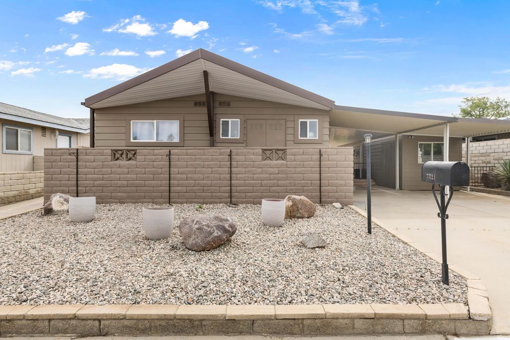 73721 Oak Flats Drive, Palm Desert