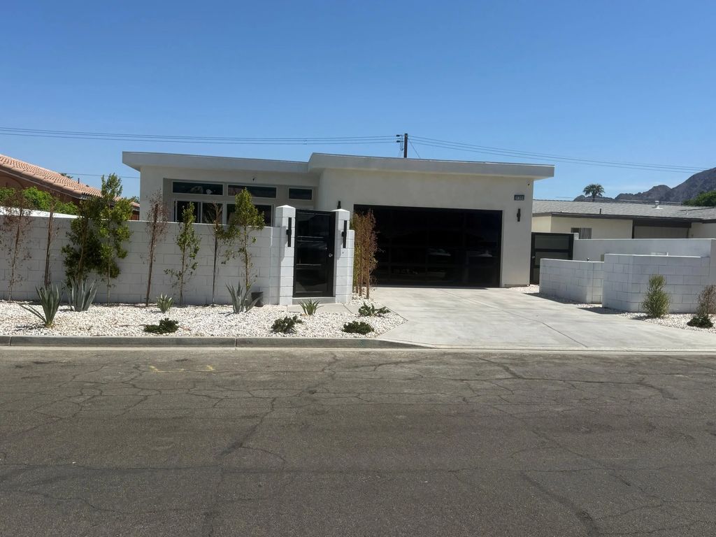 51304 Avenida Vallejo, La Quinta