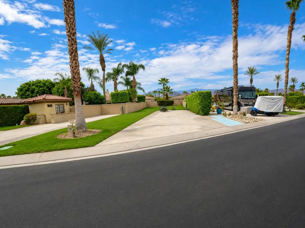 80501 Avenue 48 260, Indio