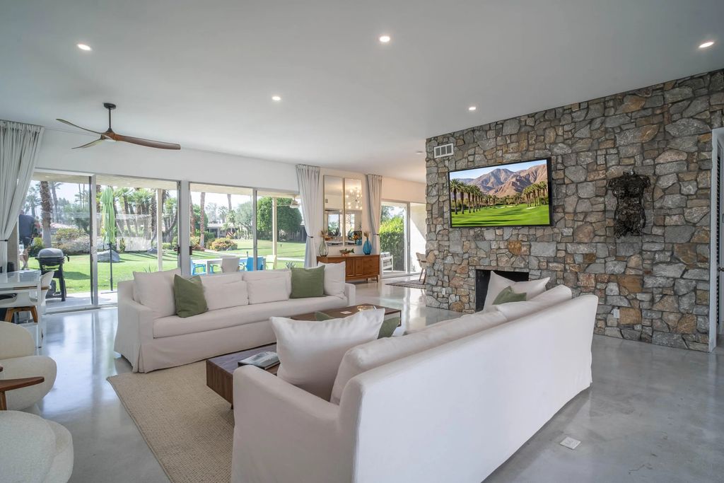 45705 Pawnee Road, Indian Wells