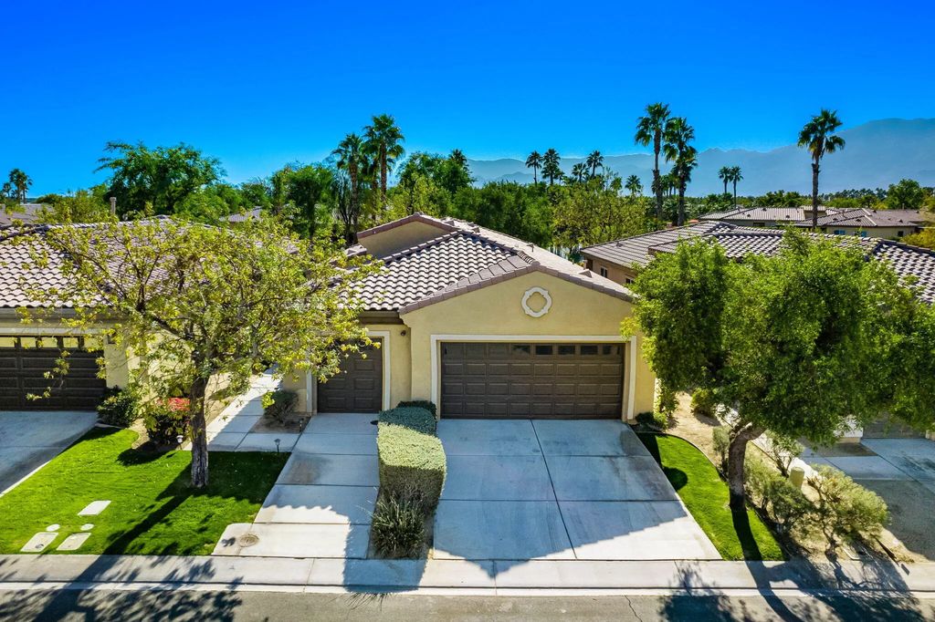 82223 Travolta Avenue, Indio