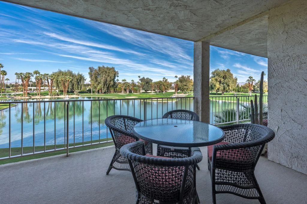 910 Island Drive 206, Rancho Mirage