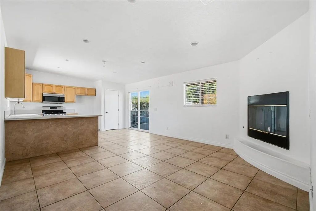74146 De Anza Way, Palm Desert