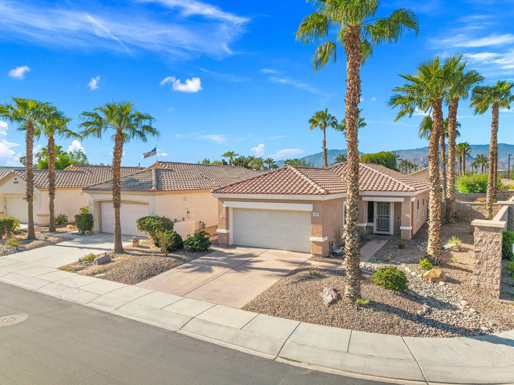 78507 Glastonbury Way, Palm Desert