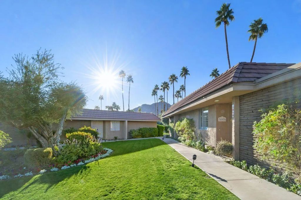 76975 Roadrunner, Indian Wells