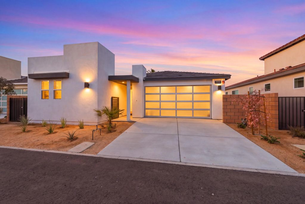 36334 Calle Torre, Cathedral City