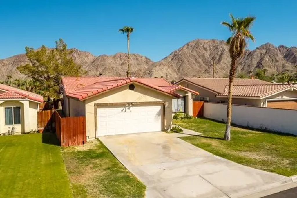53700 Avenida Rubio, La Quinta