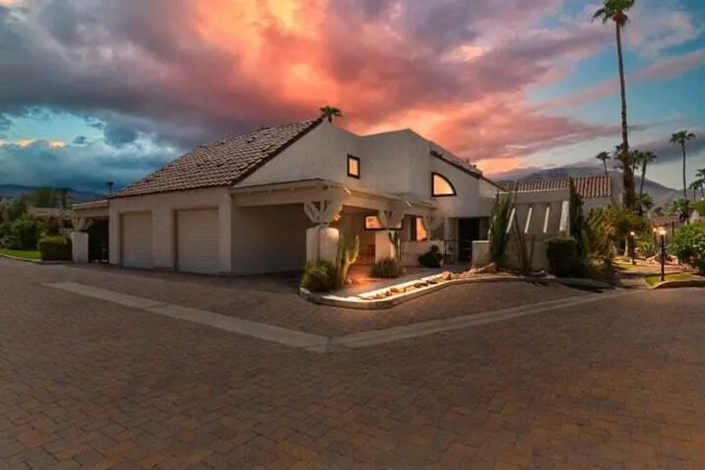 73318 Shadow Mountain Drive B, Palm Desert