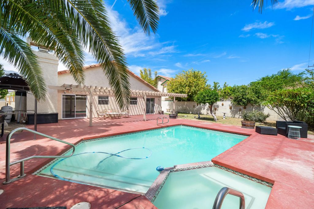 31320 Avenida Ximino, Cathedral City