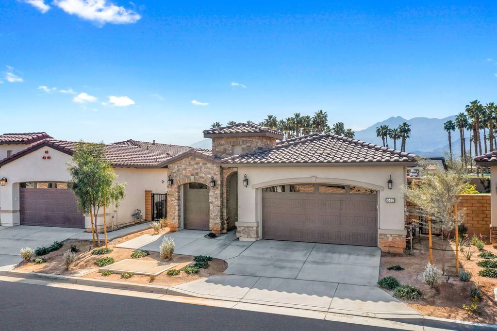 80205 Platinum Way, La Quinta