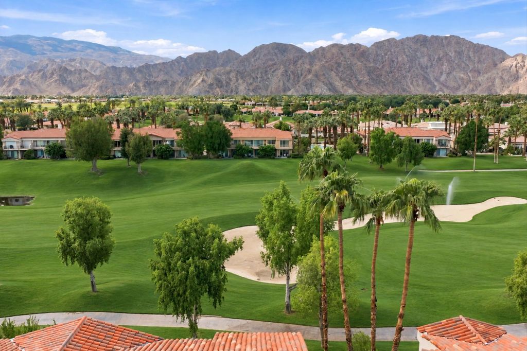 55341 Winged Foot, La Quinta