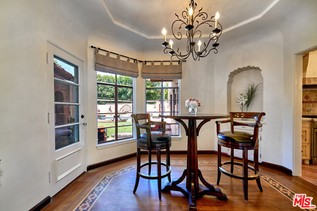 519 N Alta Dr, BEVERLY HILLS Property Listing: MLS® #25554529
