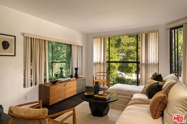 11752 Bellagio Rd 2, LOS ANGELES