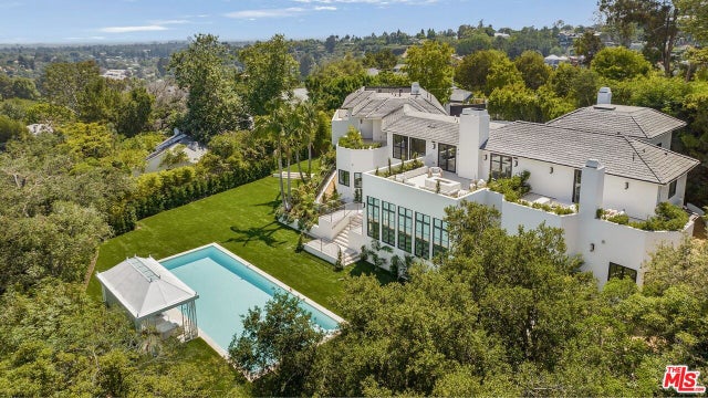 1748 Correa Way, LOS ANGELES