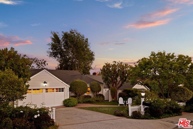 438 N Bonhill Rd, LOS ANGELES