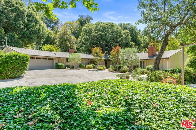 2000 Mandeville Canyon Rd, LOS ANGELES