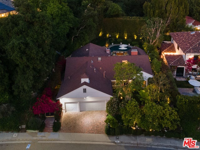 2740 N Deep Canyon Dr, BEVERLY HILLS