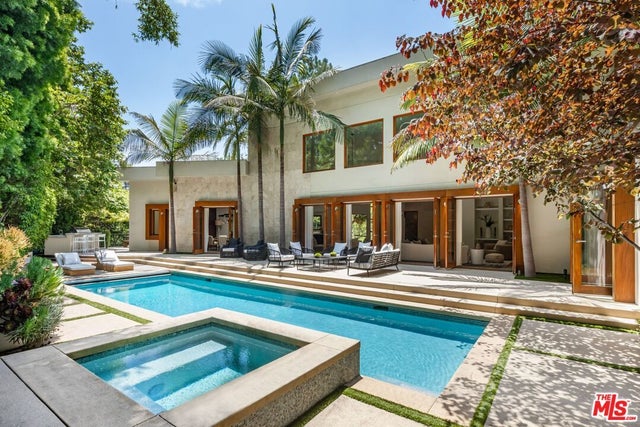 1188 Brooklawn Dr, LOS ANGELES