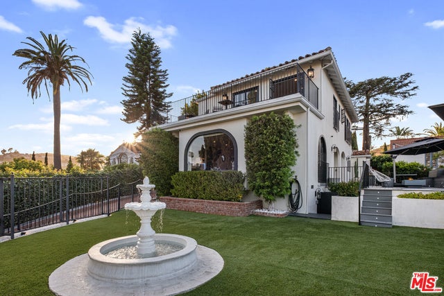 6801 Iris Cir, LOS ANGELES