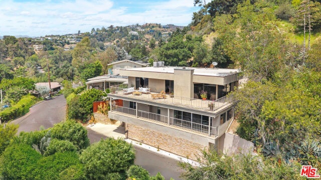 966 Bluegrass Ln, LOS ANGELES