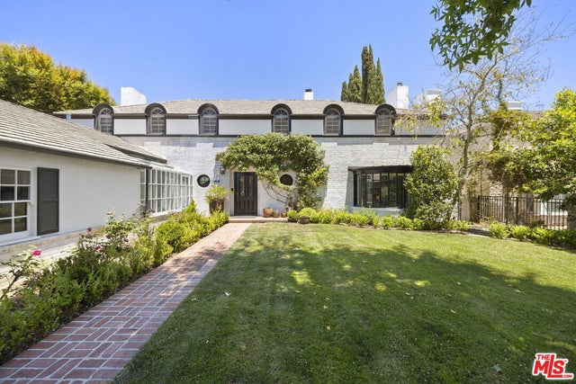 850 Birchwood Dr, LOS ANGELES