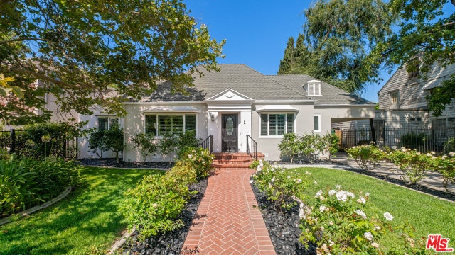 4547 Ledge Ave, TOLUCA LAKE