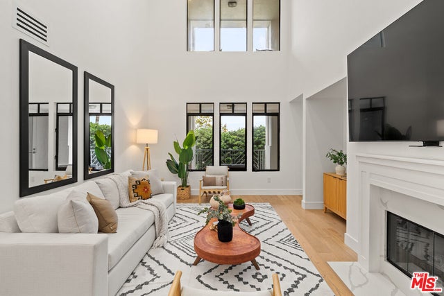 5625 Crescent Park 114, PLAYA VISTA