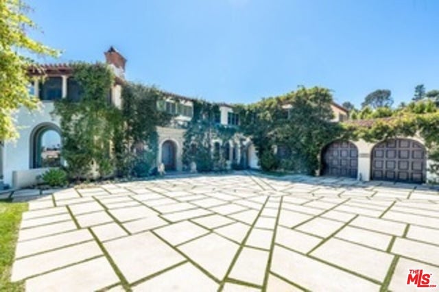 2188 Ponet Dr, LOS ANGELES