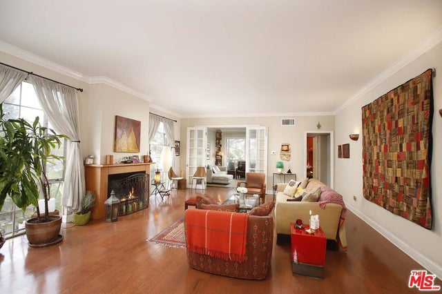 100 S Wetherly Dr 4, LOS ANGELES