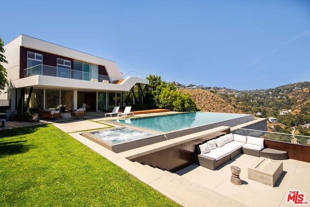 2008 Hercules Dr, LOS ANGELES