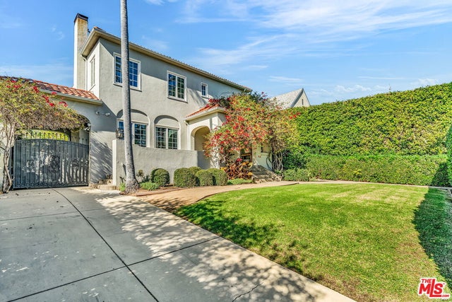 911 S Victoria Ave, LOS ANGELES