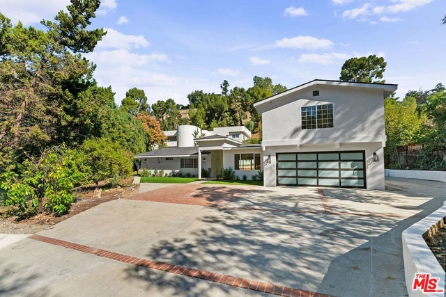 4800 Topeka Dr, TARZANA