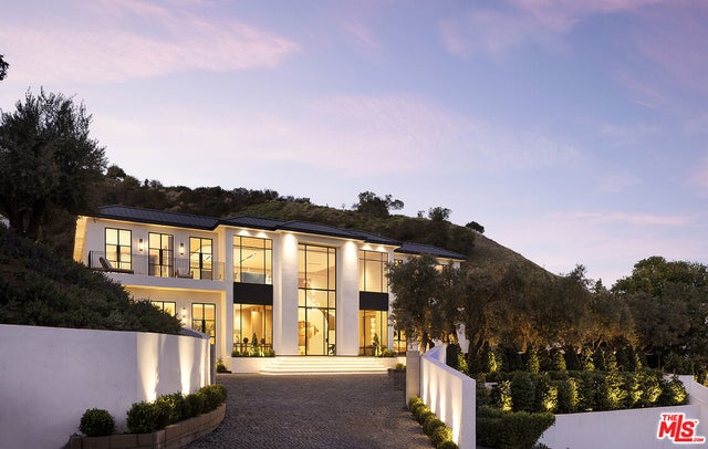 1165 Somera Rd, LOS ANGELES