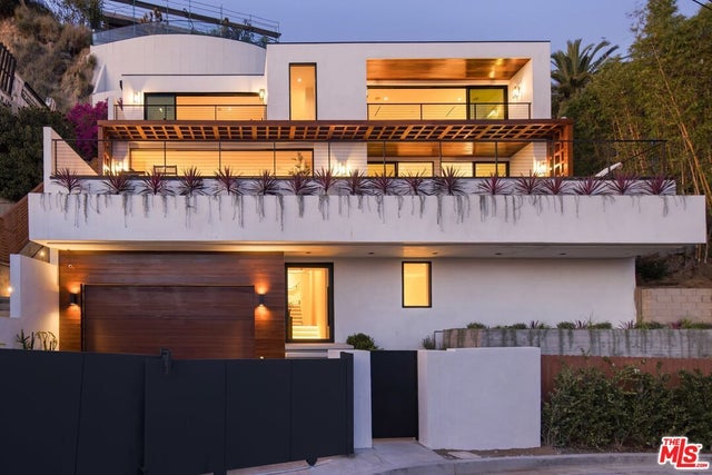 1525 Marlay Dr, LOS ANGELES