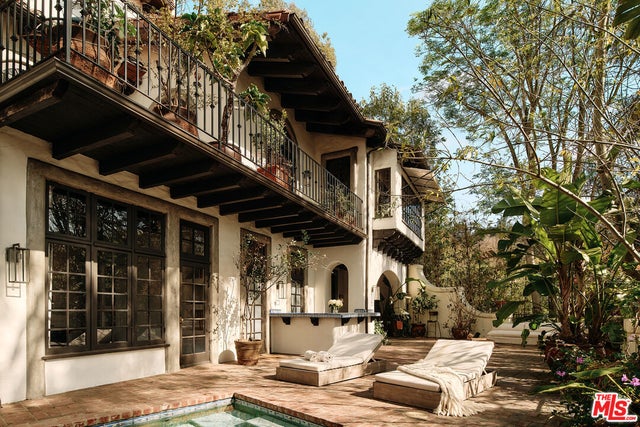 2729 Nichols Canyon Rd, LOS ANGELES