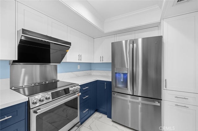 230 Bethany Rd 117, BURBANK