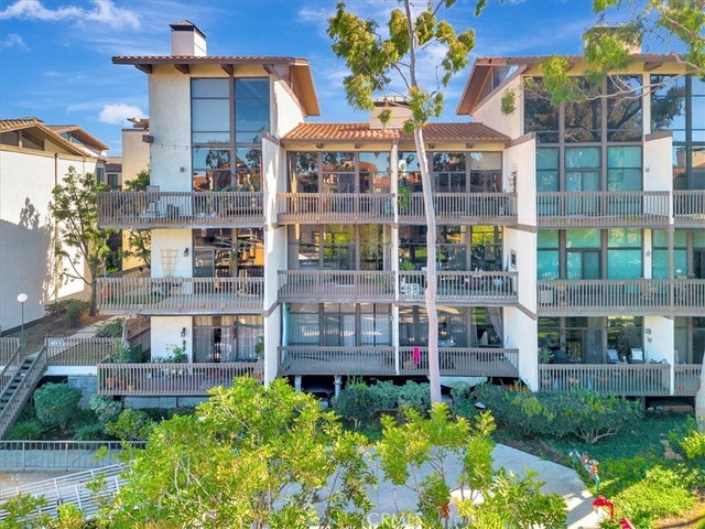 8317 Marina Pacifica, LONG BEACH