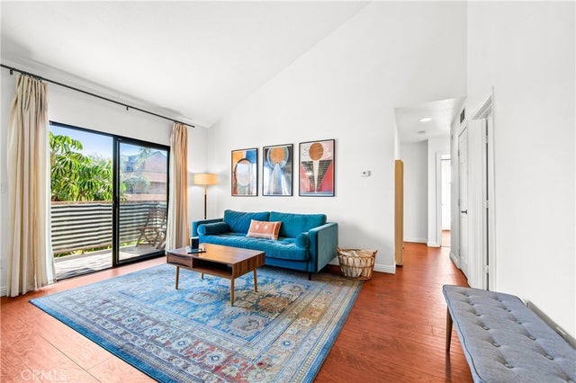 1509 Stanley 203, LONG BEACH