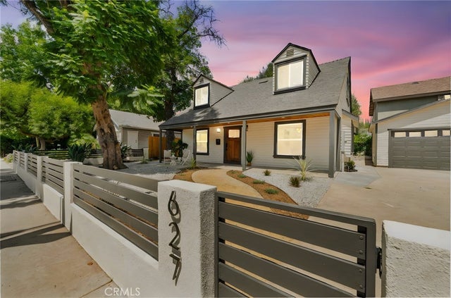 627 E Villa St, PASADENA