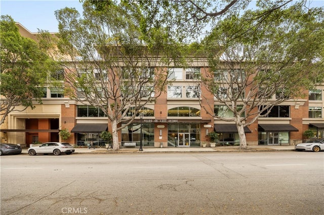 840 E Green 329, PASADENA