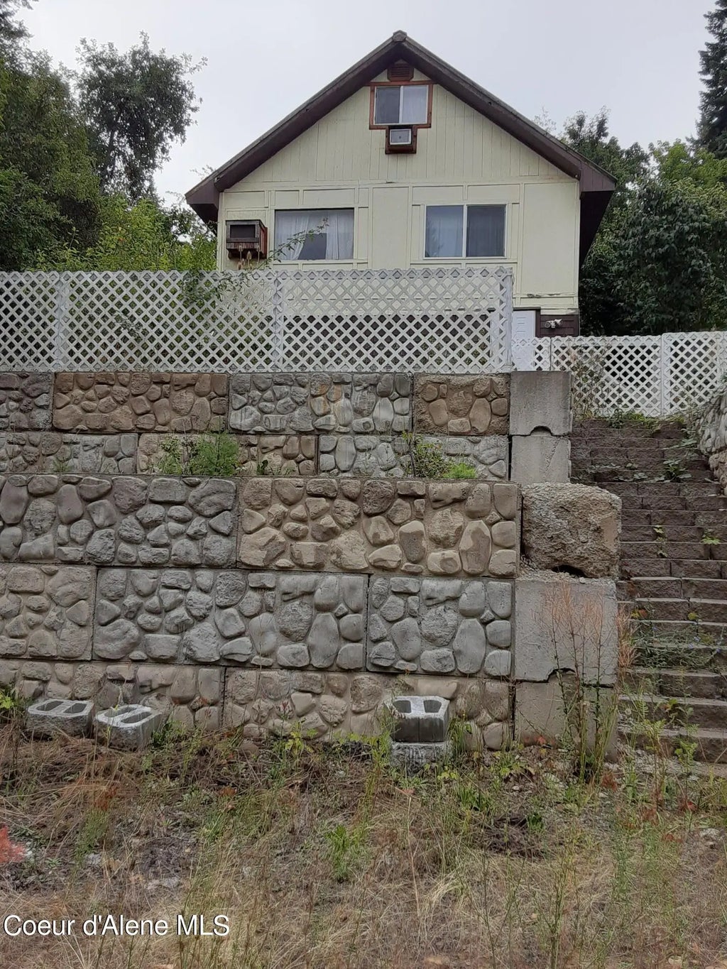 2212 Ora Ave, St. Maries