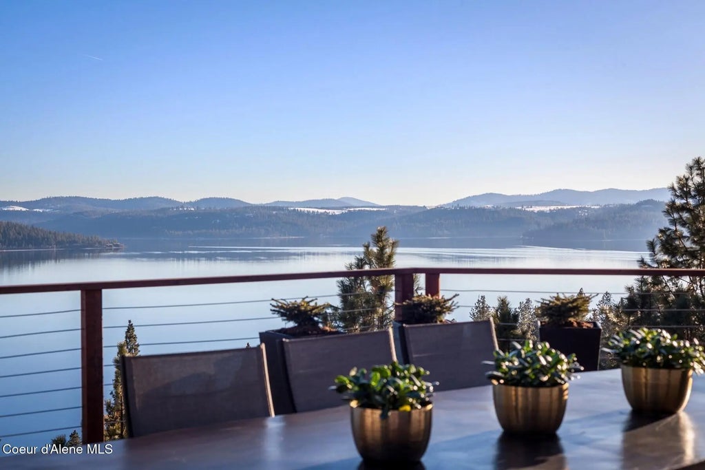 5828 W Onyx Cir, Coeur d'Alene