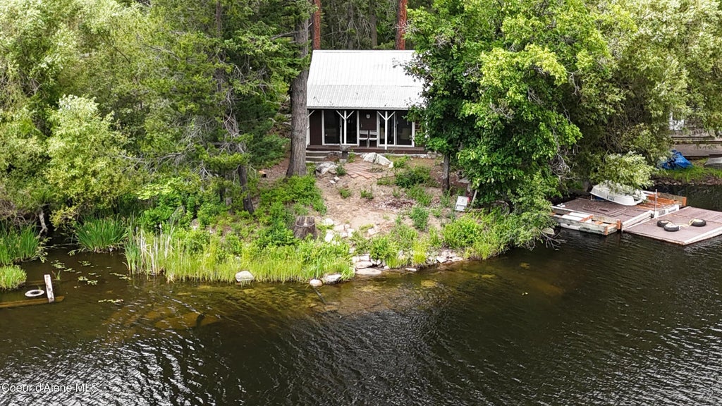 30 Poirier & 20 Fertile Valley Dr, Newport