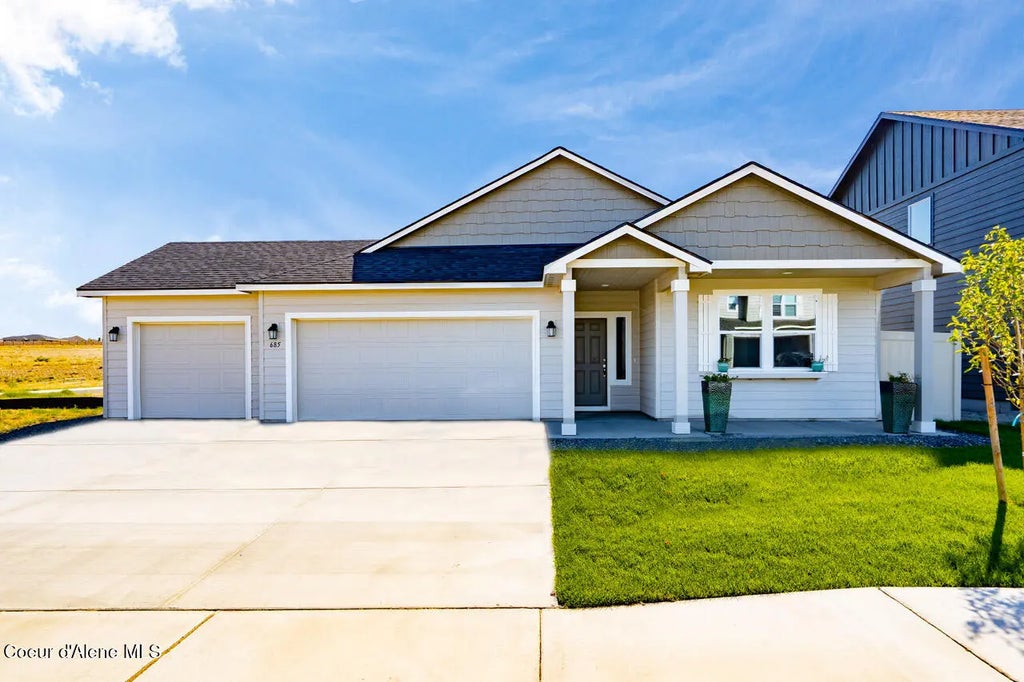 6454 W Frehley Way, Rathdrum